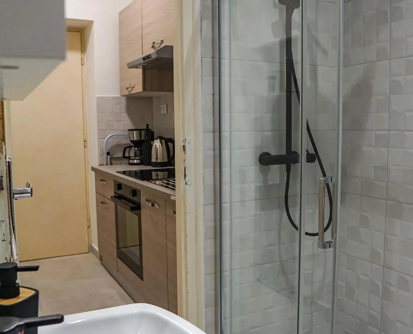 Neira Apartman Zadar 0*,